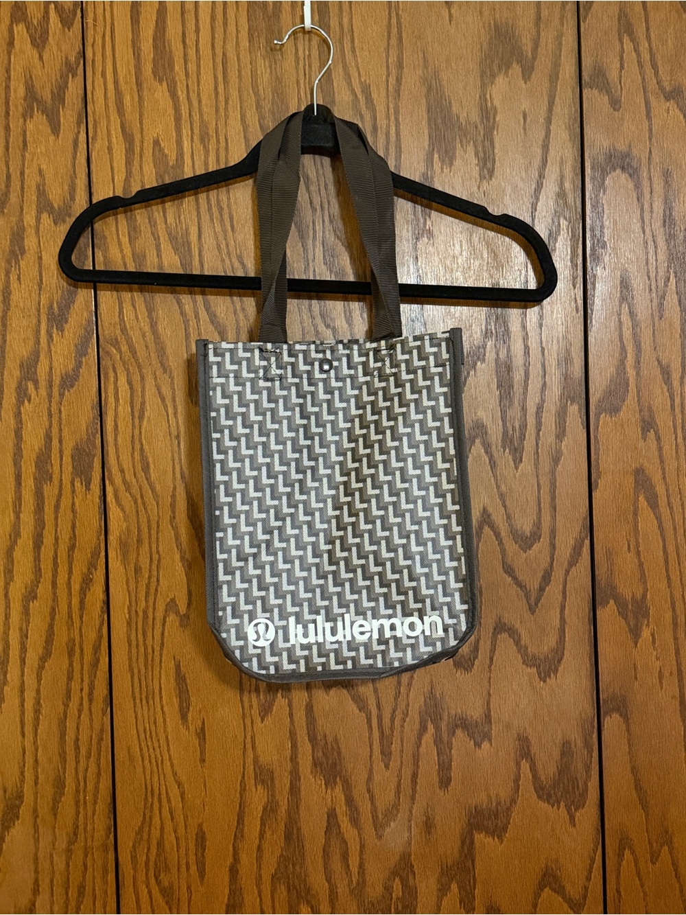 lululemon Geometric L Print Reusable Tote Bag Gray Black Snap Closure
